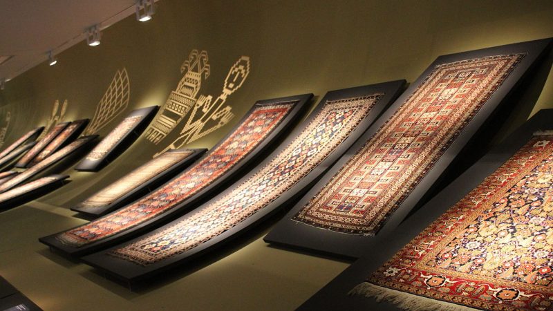 Azerbaijani_carpets_in_Museum_of_Azerbaijani_carpet_2-800x450