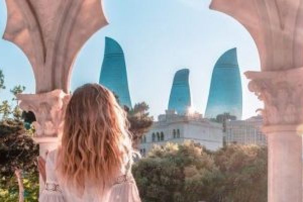 Баку без спешки — пешеходная экскурсия по центру города